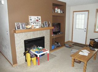 6129 Manchester Ave NE, Albertville, MN 55301