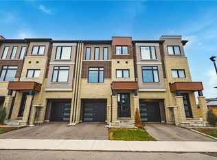 47 Cadwell Ln, Hamilton, ON L9C 0E8