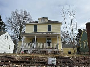 2050 Eastern Ave NE, Grand Rapids, MI 49505