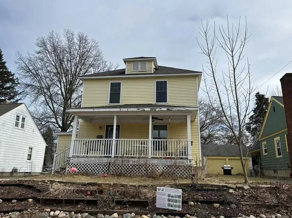 2050 Eastern Ave NE, Grand Rapids, MI 49505