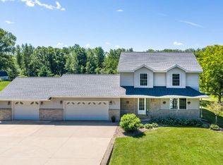 927 W River Rd, Mosinee, WI 54455