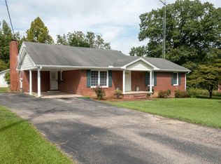 4142 Bells Hwy, Jackson, TN 38305