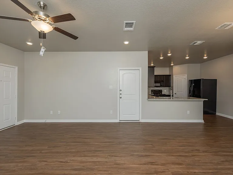 1515 Case Rd — Photo 10