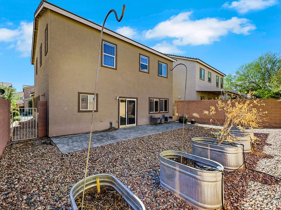 9168 Sea Mink Ave
