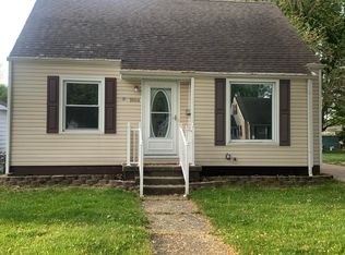 1004 Griffith St, Sturgis, MI 49091