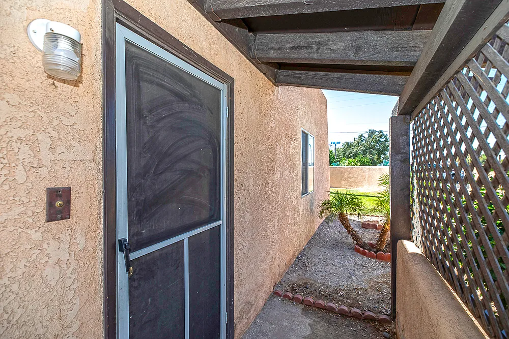 2 bed, $1,095 — Photo 4