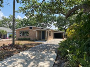 5010 Stevens Dr, Sarasota, FL 34234