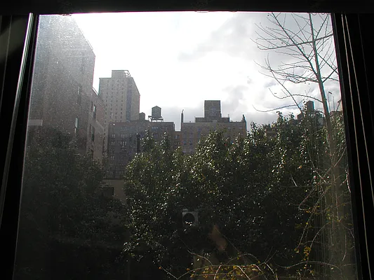 Rented by Sandra Greer Real Estate | media 16