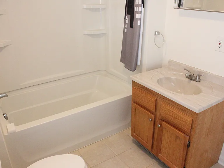 42 William St #2 — Photo 14