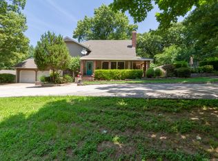 6165 E 563rd Rd, Locust Grove, OK 74352