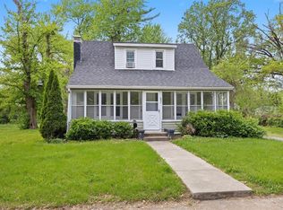 621 Royal Heights Rd, Belleville, IL 62226