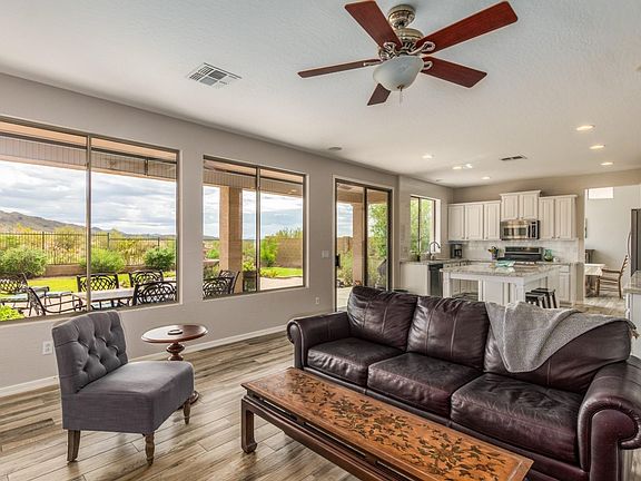 Family Room Kitchen