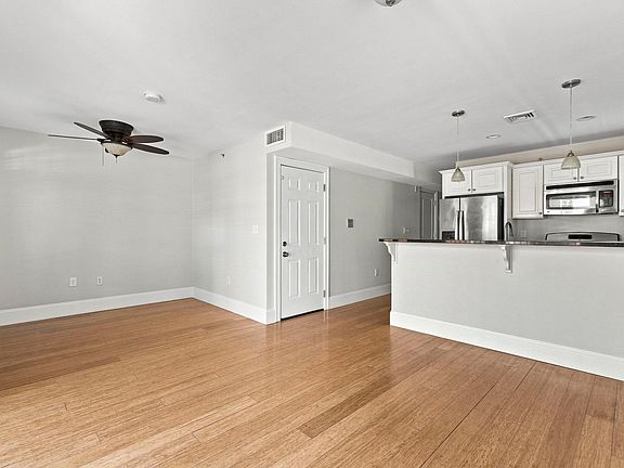 3rd image of 28 Mitchell St #1