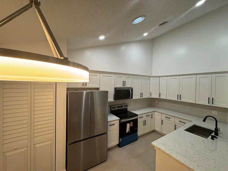 1148 Summit Trail Cir #D — Photo 5