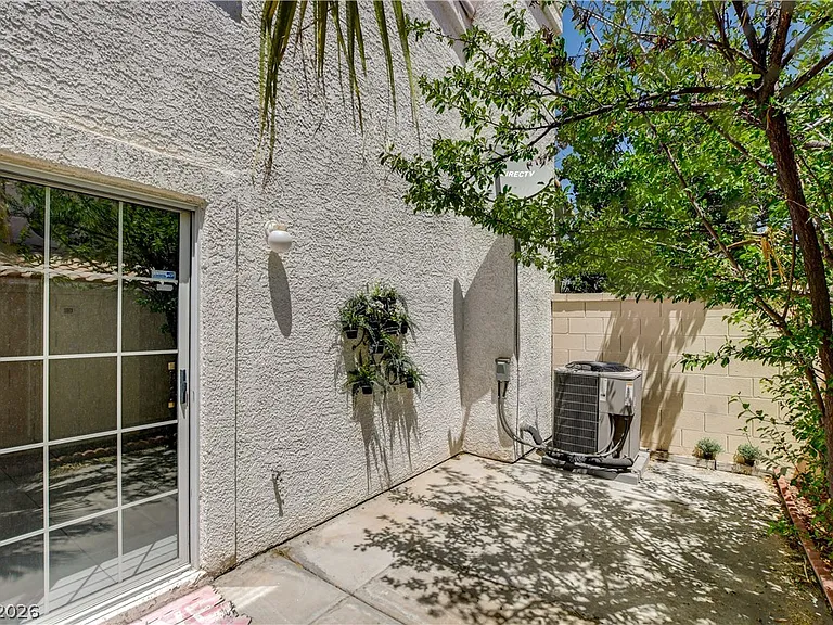 8039 Teresita Ave — Photo 42