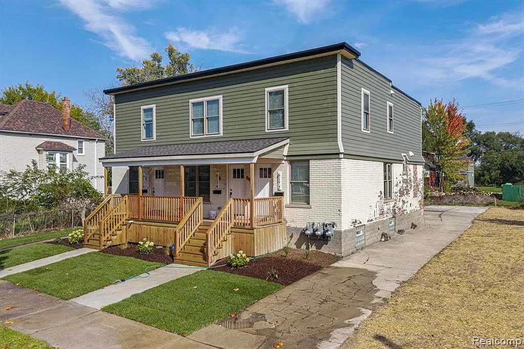 2 bed, 1.0 bath, 1060 sqft, $1,300 — Photo 4