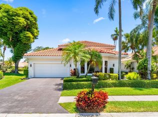 5034 Suffolk Dr, Boca Raton, FL 33496