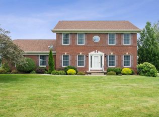 16369 189th St, Manchester, IA 52057