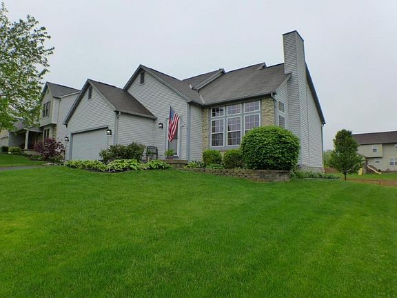 3rd image of 1554 Autumn Dr