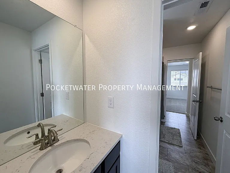 1856 Meagan Way — Photo 23