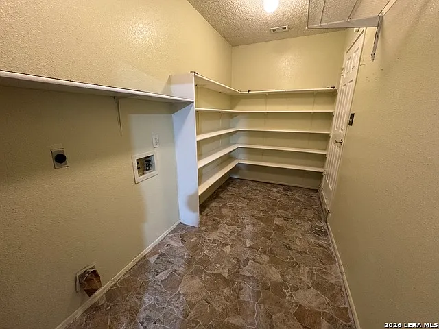 11514 Cavendish Cir — Photo 6