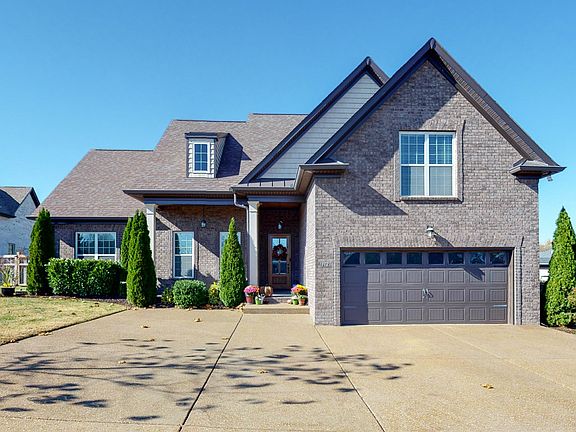2nd image of 112 Clarice Ct