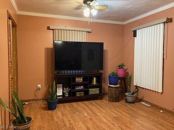 3rd image of 3731 Lorain Ave