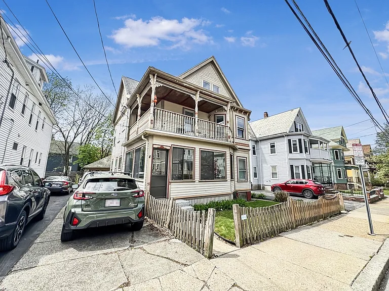 55 Hall Ave #2R — Photo 17