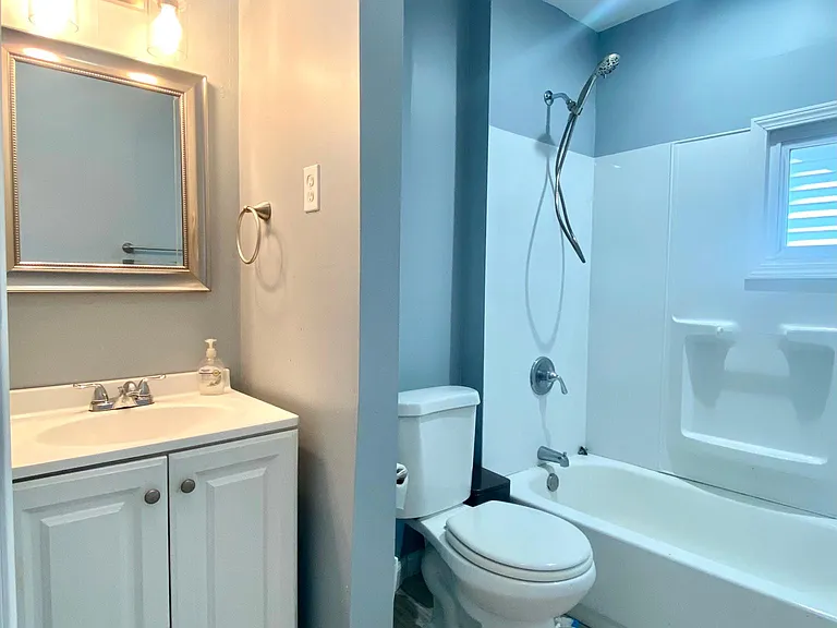 Main Bathroom