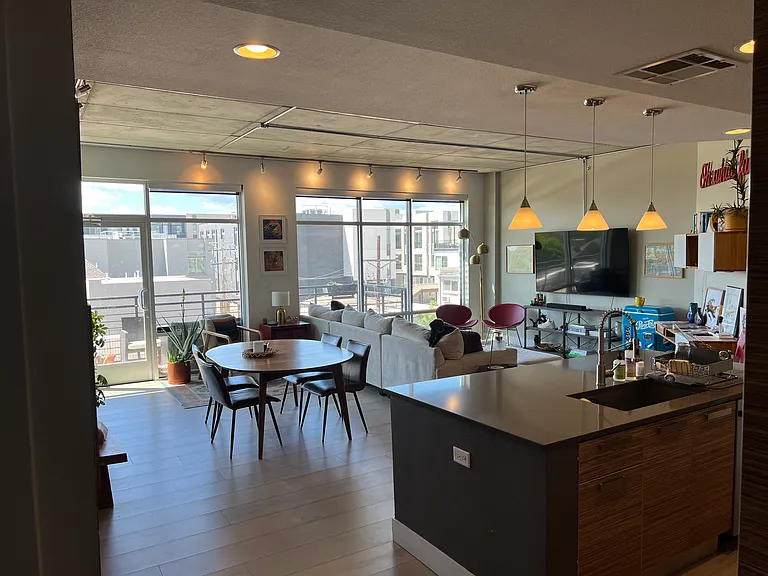 2200 W 29th Ave — Photo 15