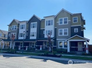 19277 NE 69th Way #106, Redmond, WA