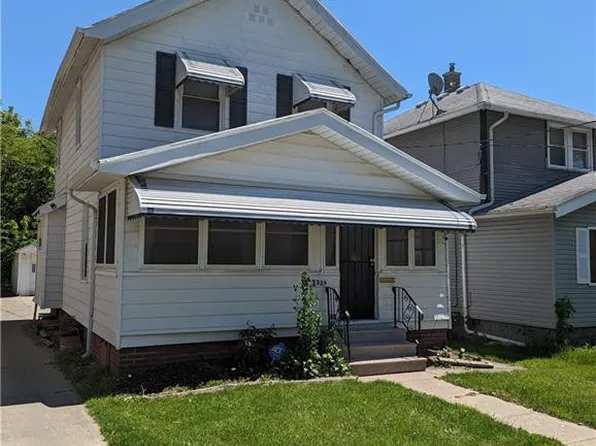 3526 Hoiles Ave, Toledo, OH 43612