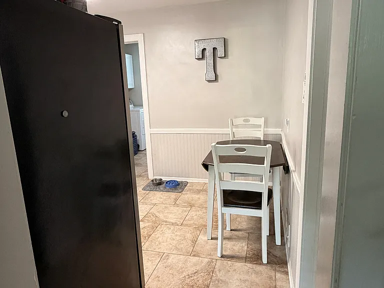 2313 Dickens Rd — Photo 14