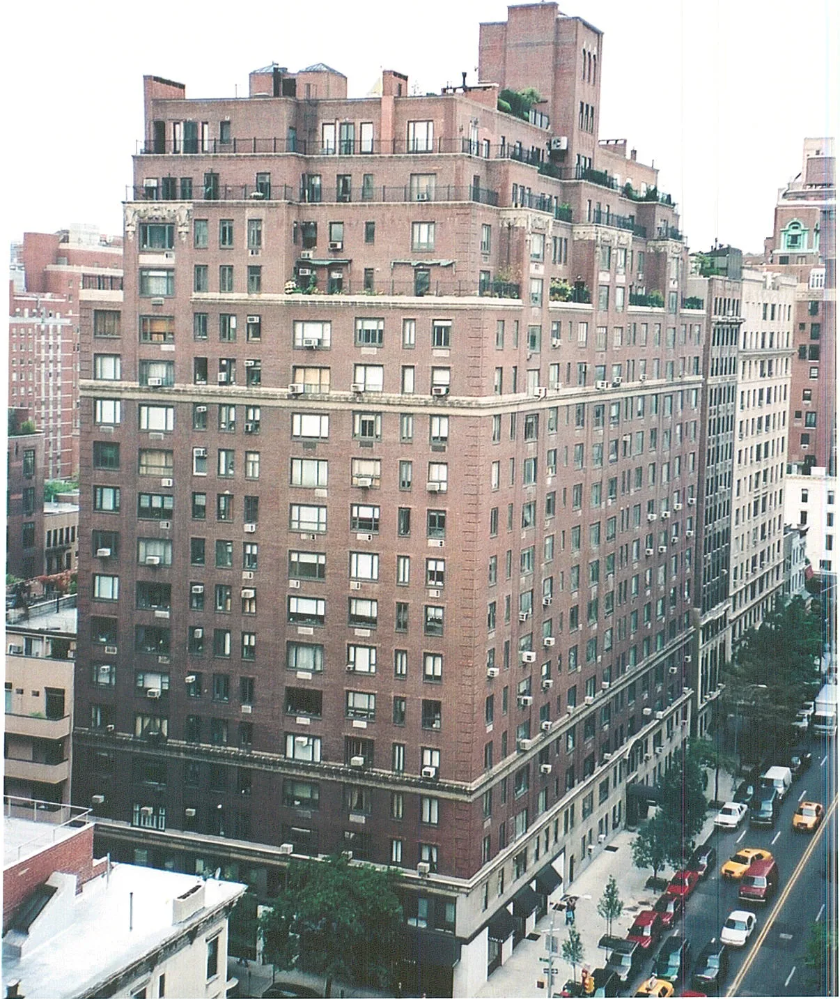 180 East 79th Street in Lenox Hill : Sales, Rentals, Floorplans