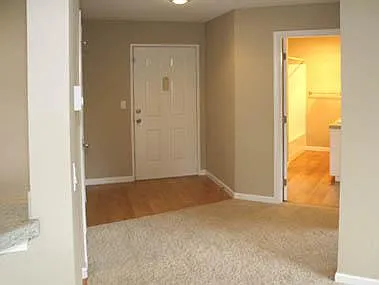 2 bed, 912 sqft, $1,450 — Photo 3
