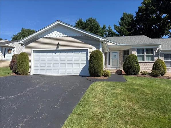 3 Quail Ridge Rd, North Providence, RI 02904