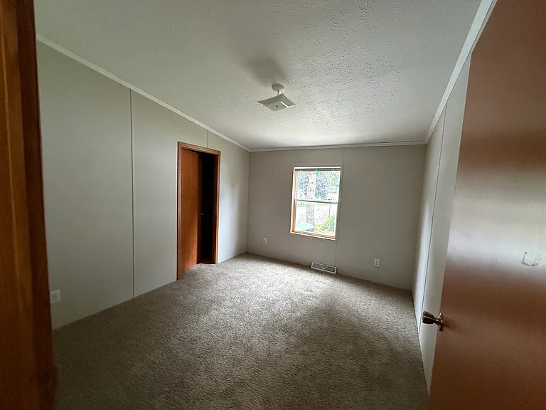 260 Timber Ln — Photo 4