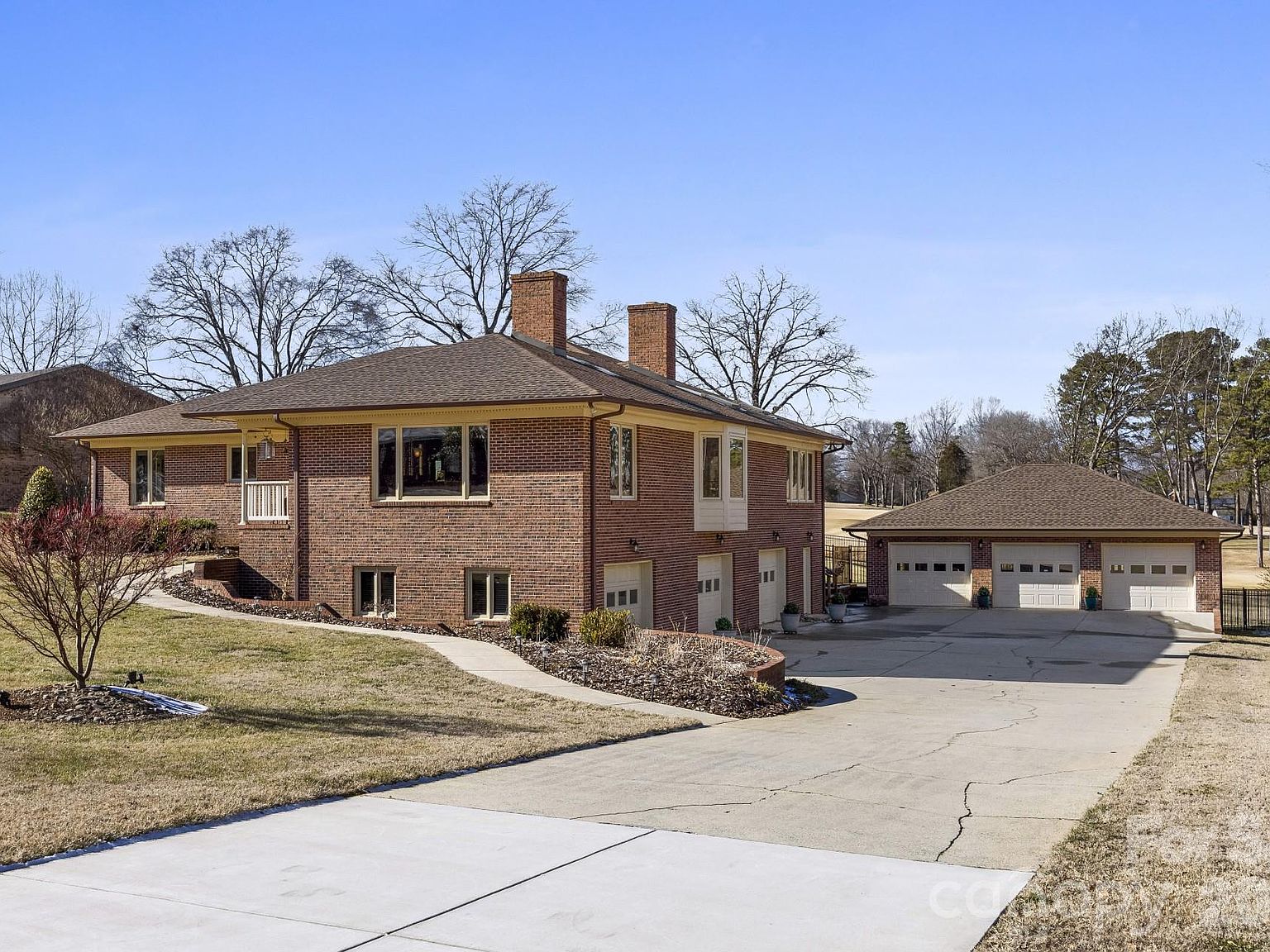 1419 Stoneyridge Dr