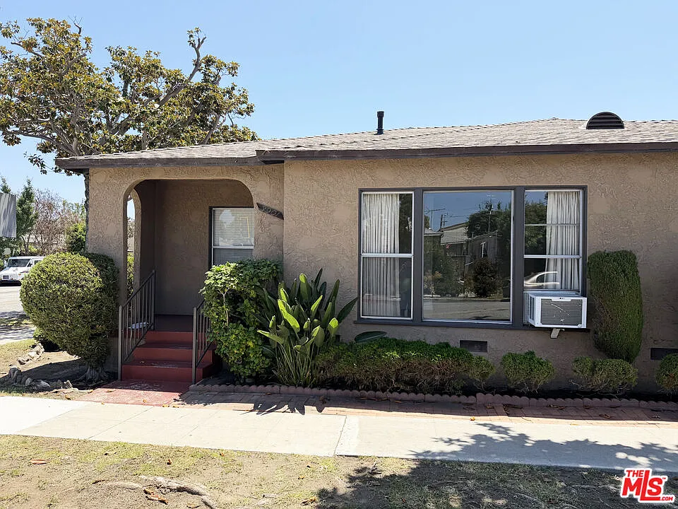3901 Sawtelle Blvd