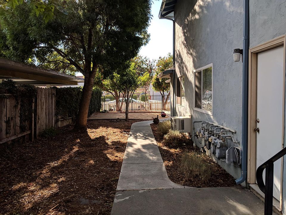 1st image of 1225 Dana Dr APT D