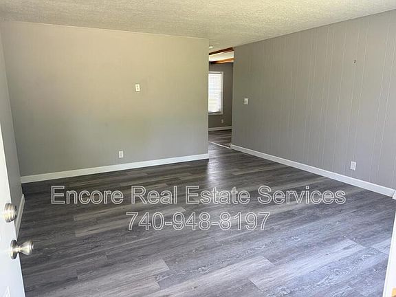 2nd image of 285 Parkview Dr