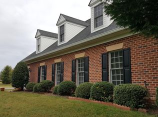 7116 Radford Dr, Fredericksburg, VA 22407