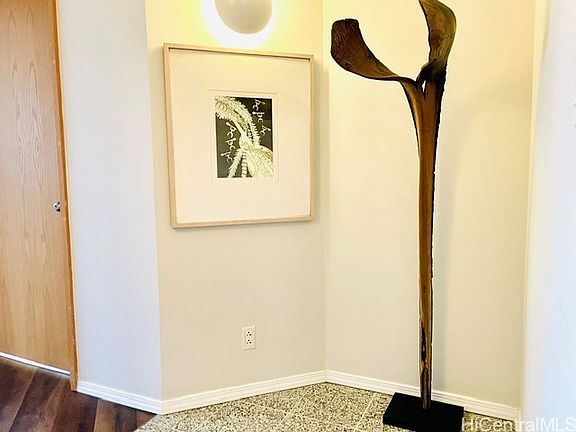 2nd image of 1888 Kalakaua Ave APT 1806