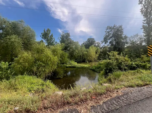 Highway 28, Bluffton, AR 72827