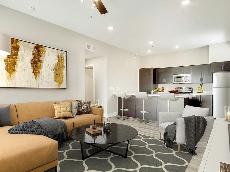 Riverside Park Apartments — Photo 13