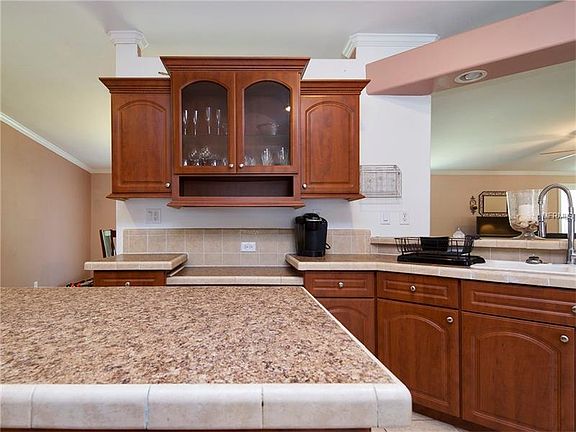 5th image of 6643 Berg Dr