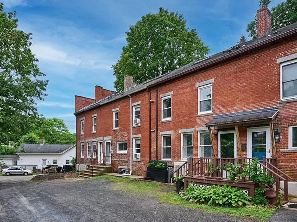 325 Riverside Dr, Northampton, MA 01062