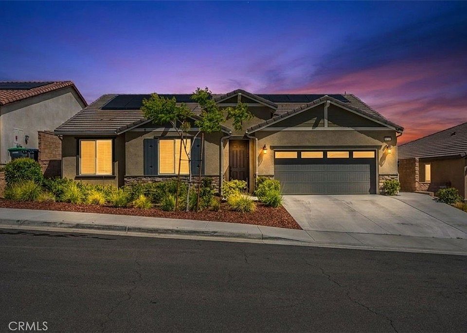 1st image of 16647 Evelyn Pl