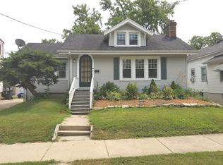 769 Greenview Ave, Des Plaines, IL 60016