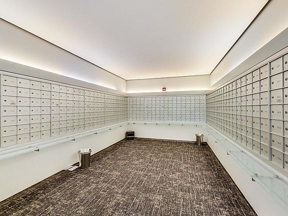 4th image of 2800 N Lake Shore Dr APT 4114